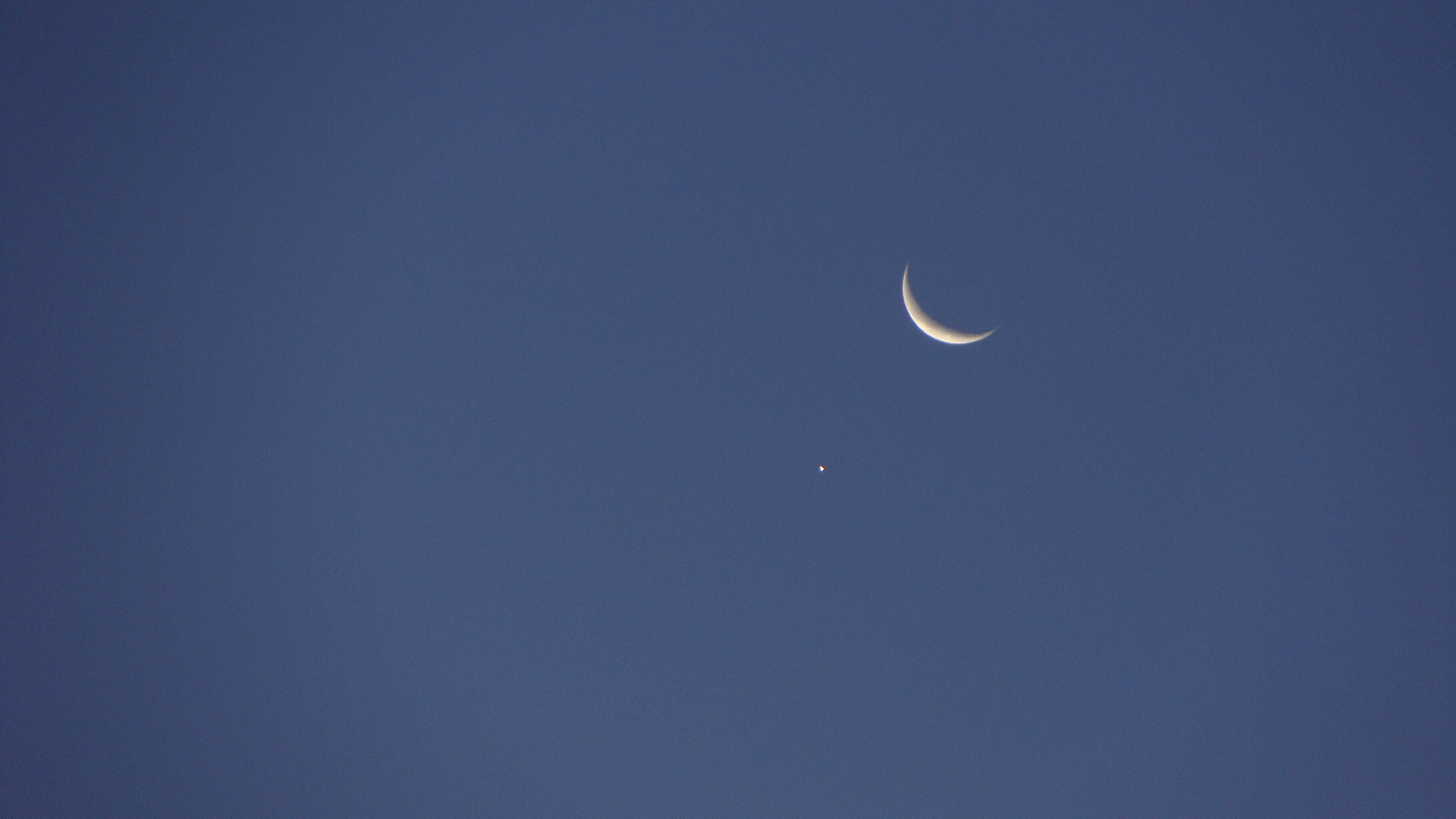 Early Morning Greeting from the Moon and Venus