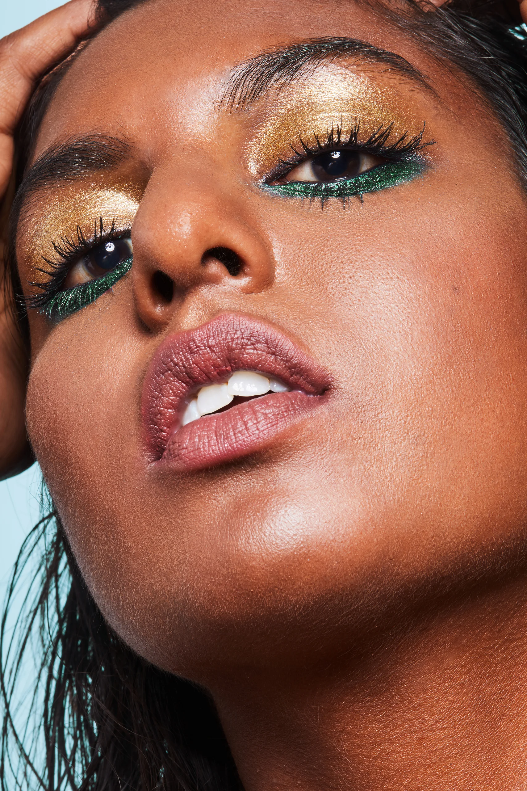 October 2018 Artistry D37625.jpg