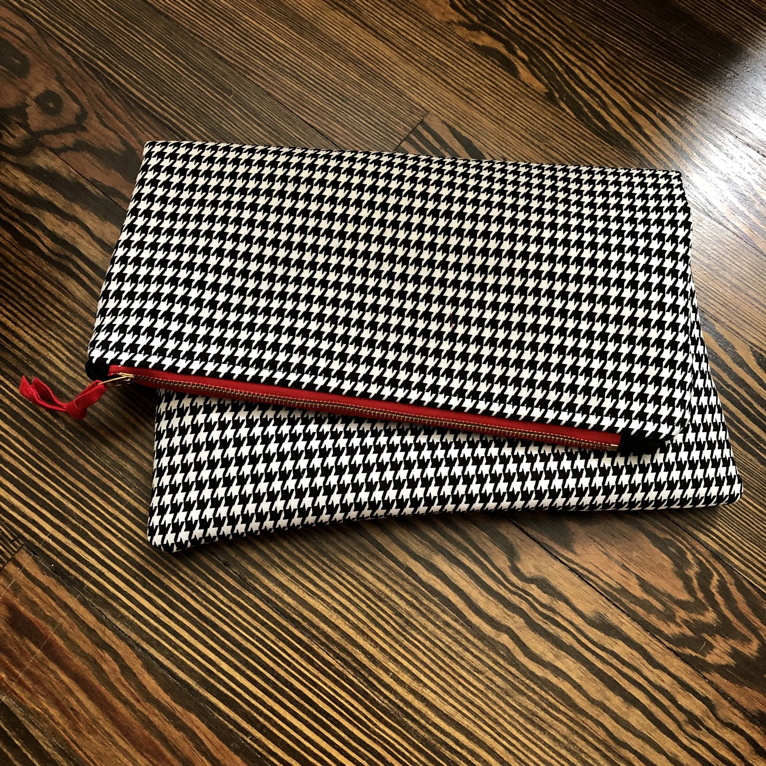 D4BA4E4B-DA9C-4ACC-B7FC-08435714E35E