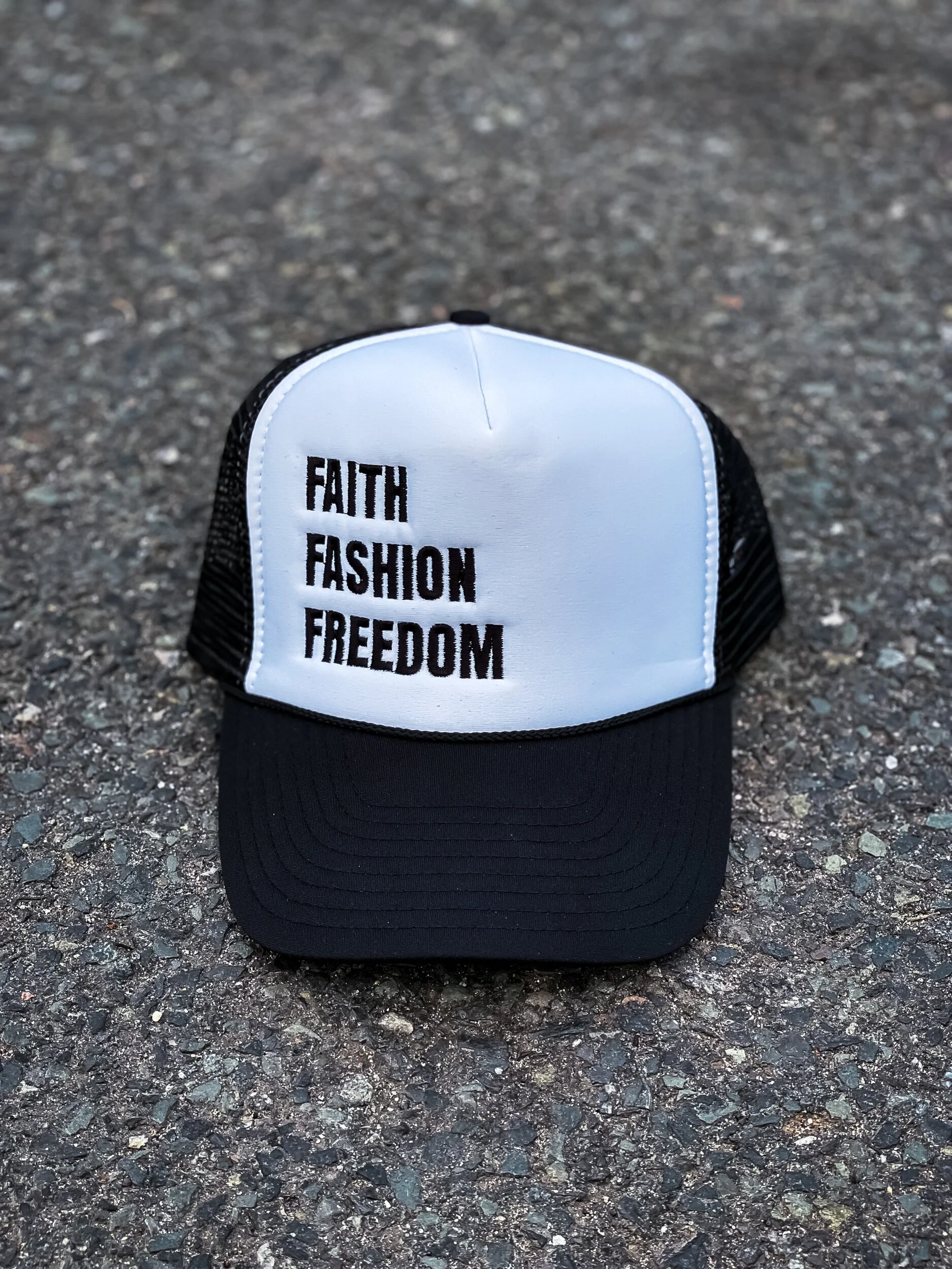 5CC9876F-ADE4-4016-814B-39ADC51D430E