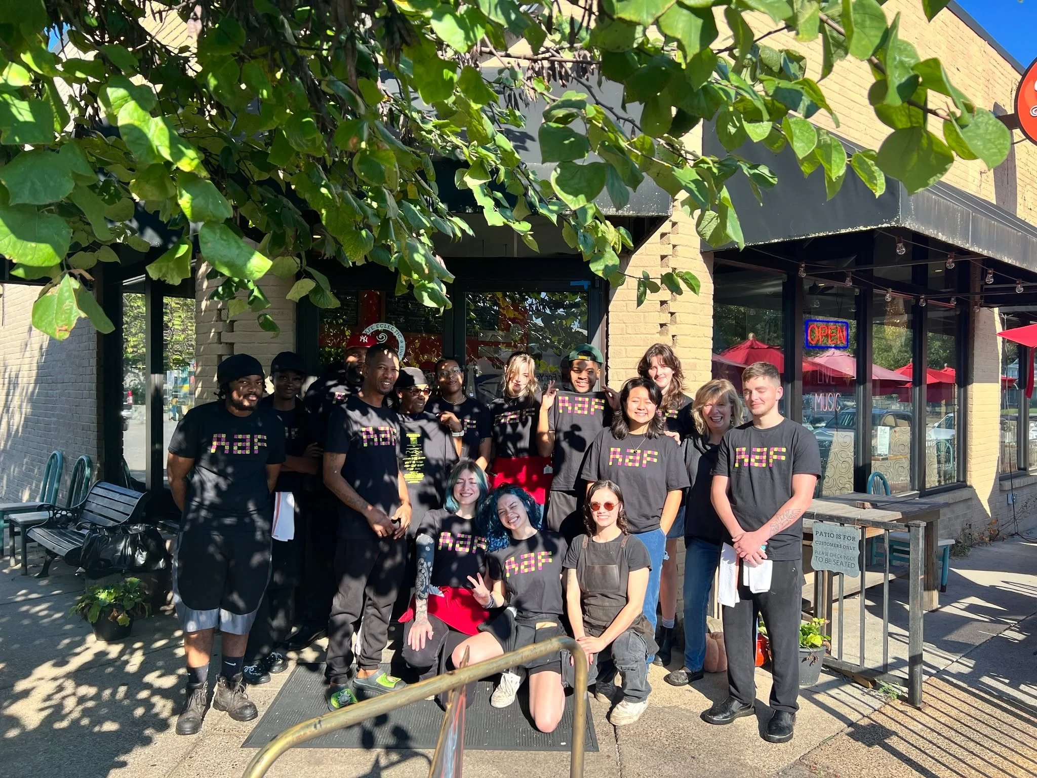 Community support makes RiverArtsFest possible, and we&rsquo;re proud to have longtime partners like @cafeeclectic and @cordeliasmarket by our side! Both teams have proudly been sporting their &ldquo;Friend of the Fest&rdquo; tees ahead of festival w