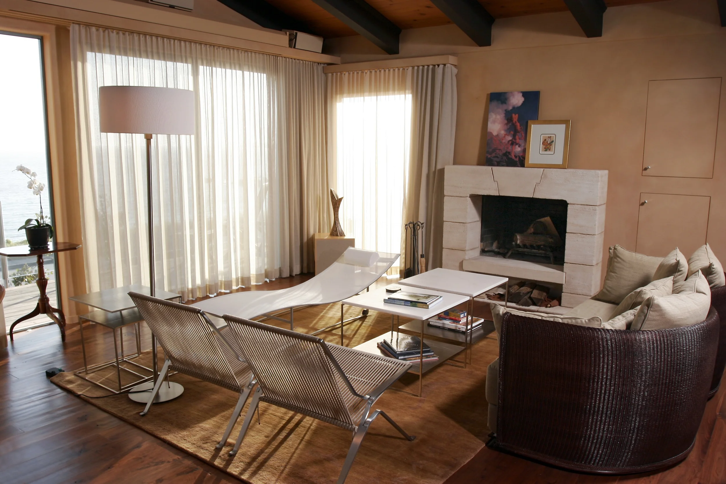 Living Room.jpg