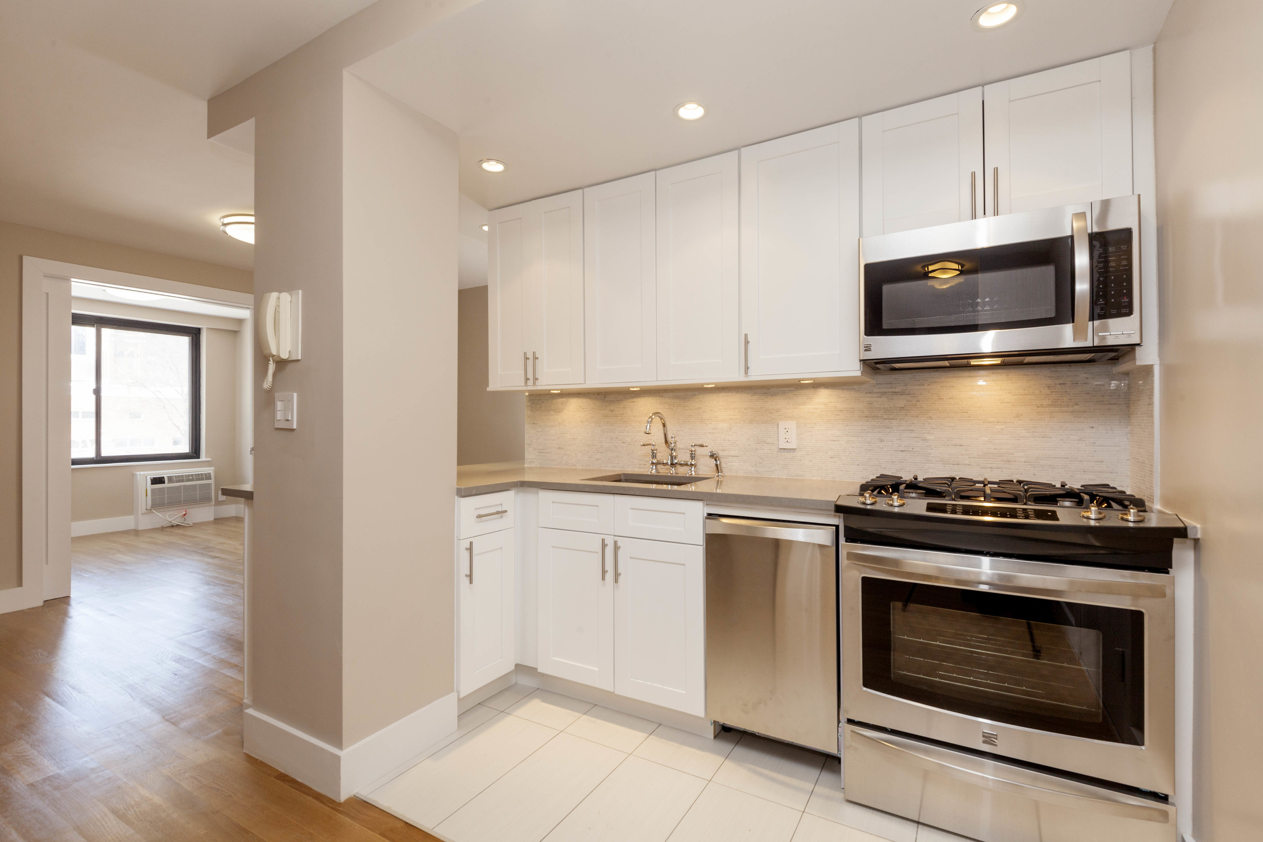 792-Columbus-Kitchen.jpg