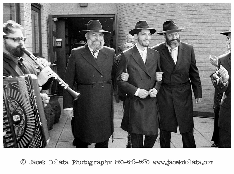 Jewish-Orthodox-Hasidic-Wedding-Manhattan-Beach-NYC-Documentary-Photographer-Jacek-Dolata (40 of 54).jpg