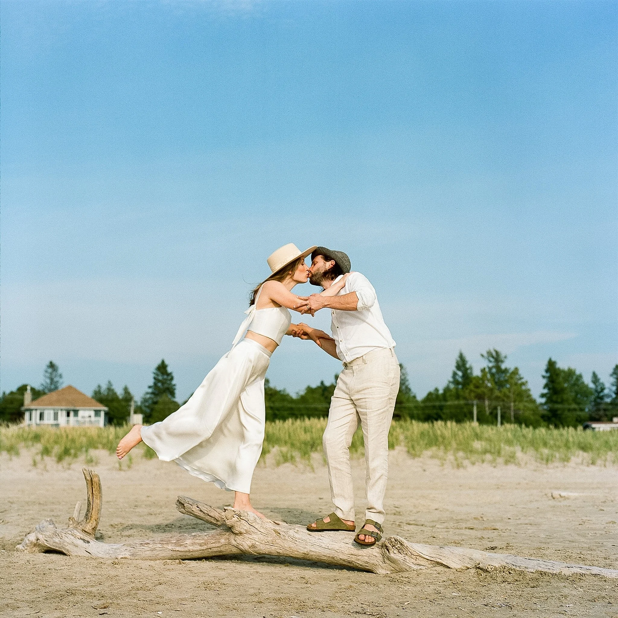 Alex + Mike_Film-9.jpg