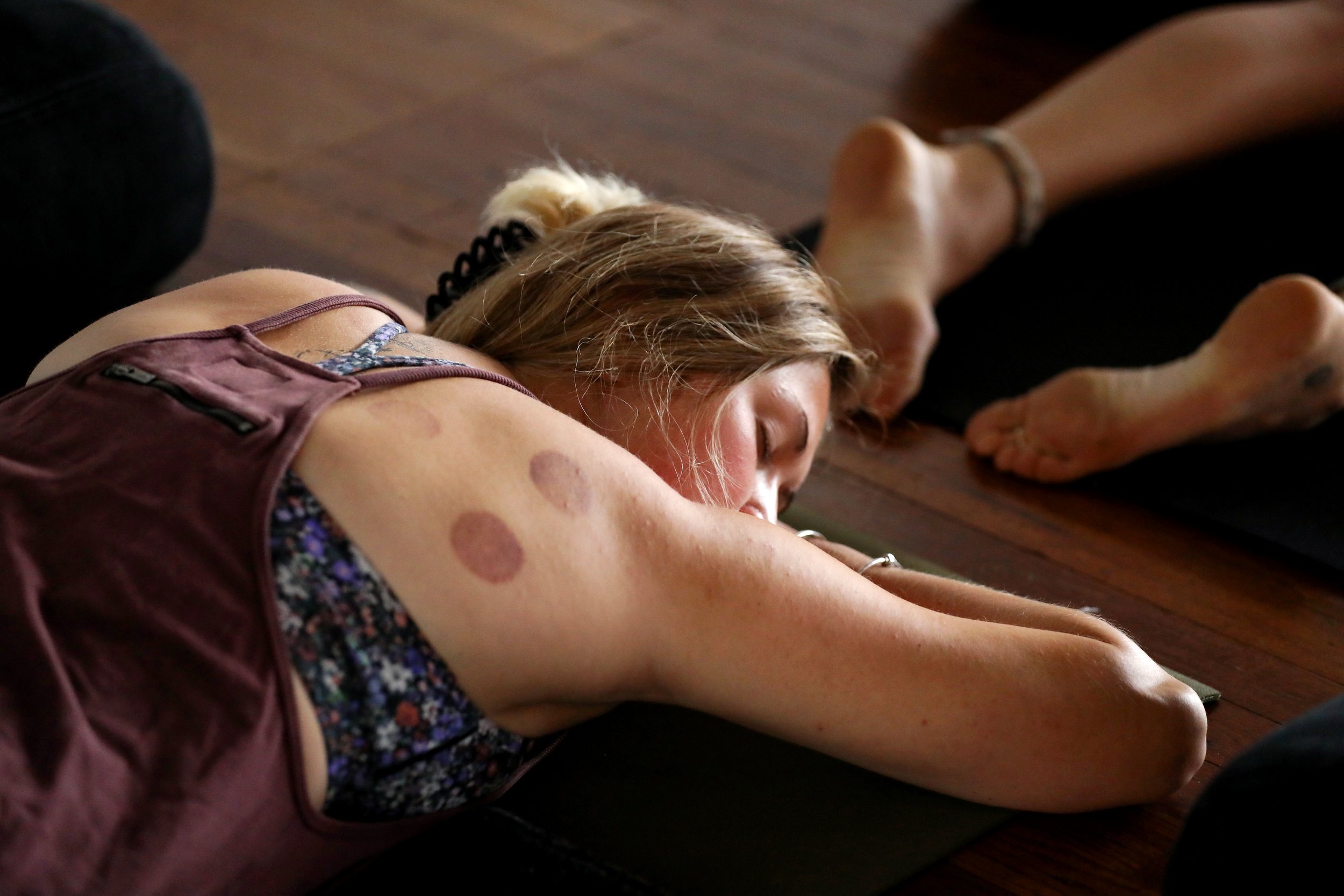 Sunday Surrender w/ Kristin Cole