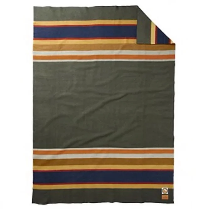 Pendleton-National-Park-Collection-Badlands-Blanket-8cd9cb4d-5838-474e-bd5c-ea5339d85ff8.jpg-2.jpg
