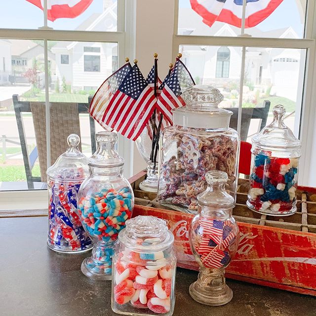 Patriotic treats displayed in my grandpa&rsquo;s antique jars for the fourth.&hearts;️🇺🇸&hearts;️ You can get all of these fun red white and blue candies at the Amish Store in Brigham City. It&rsquo;s such a fun place!