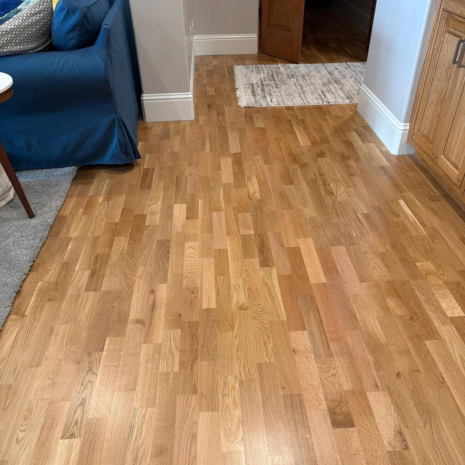 We are ending our first week back to work beautifully.
It's not often our customers request a smaller-width hardwood plank, and we're thankful to the Giancola's for their selection. 
Three words come to mind: Character. Curated. Coloration. 
The prod