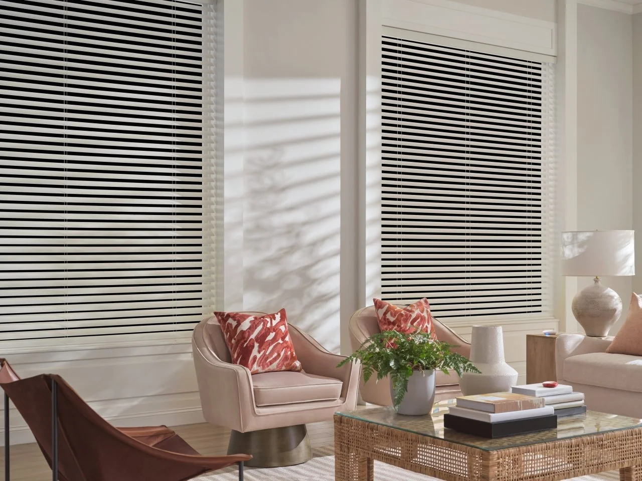 Soft light. Modern lines.
Aria&trade; Soft Blinds combine beautiful fabric with precise light control&mdash;bringing elevated style to any room.
Call us today at (805) 237-1400 to get started.