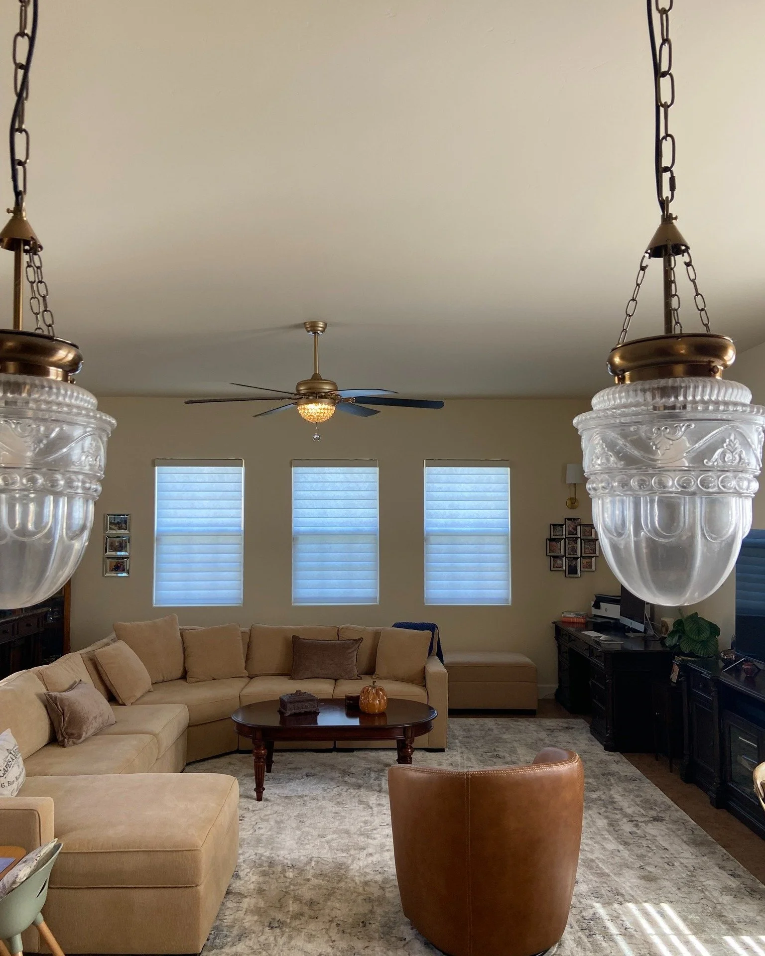 A beautiful view from every room. 
With Silhouette window shadings by @hunterdouglas, not only will your interior be enhanced with the softness of privacy sheers, but your view through will be softened as well.
Working closely with our customer, Cynt