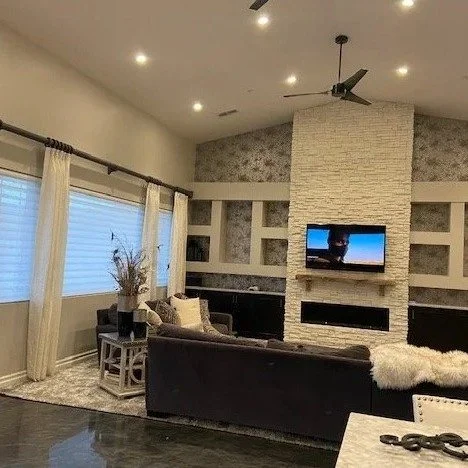 You want it when? With our 'Quick Ship Drapery Program', the "when" is fully installed within 3 to 4 weeks, including the drapery rod...vs... 6 to 8 weeks for custom drapery.
Choices include 6 fabric patterns in 29 colors.
Panel widths of 1