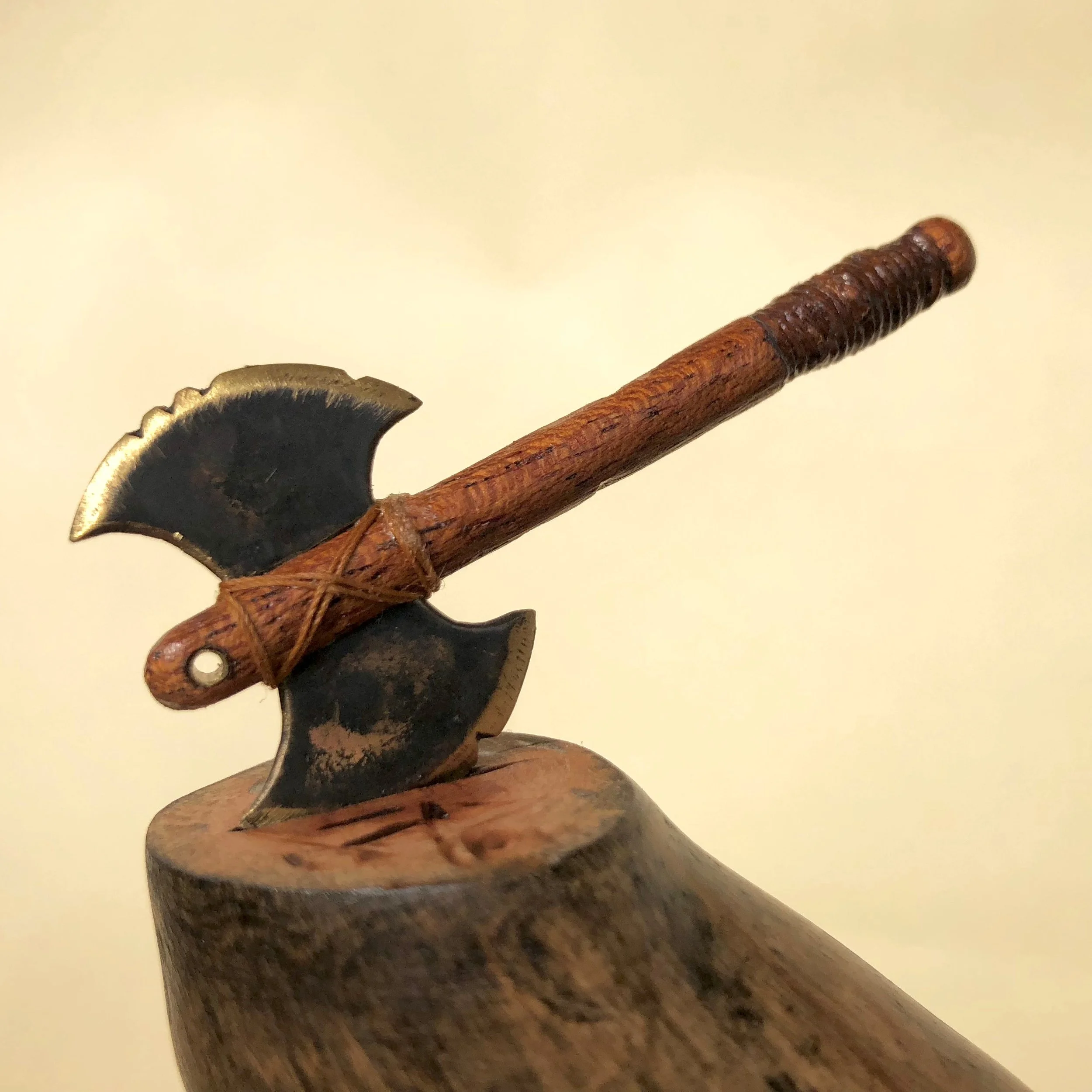 labrysstump.jpg