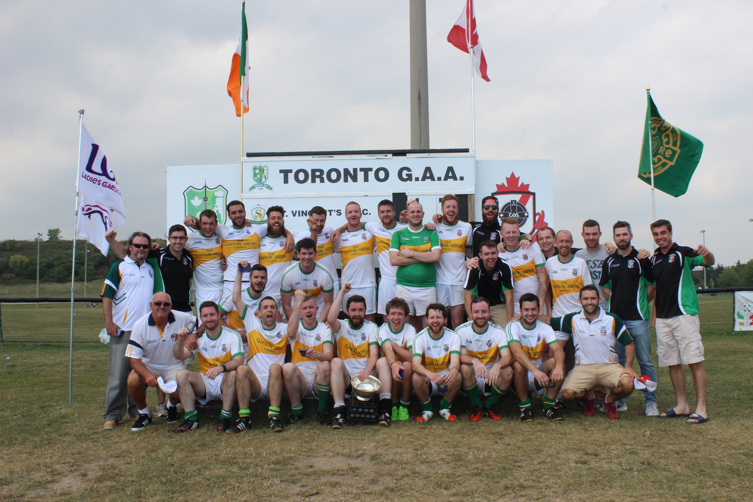 Toronto Gaels 2015 Intermediate Champions 23.JPG