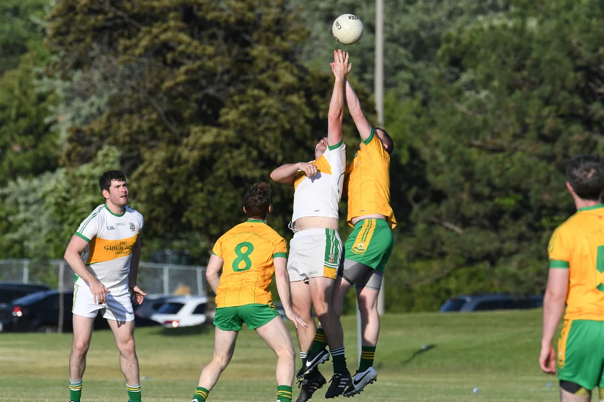 intermediate-men-toronto-gaels-vs-st-vincent-june-11-2016-27_27601015996_o.jpg