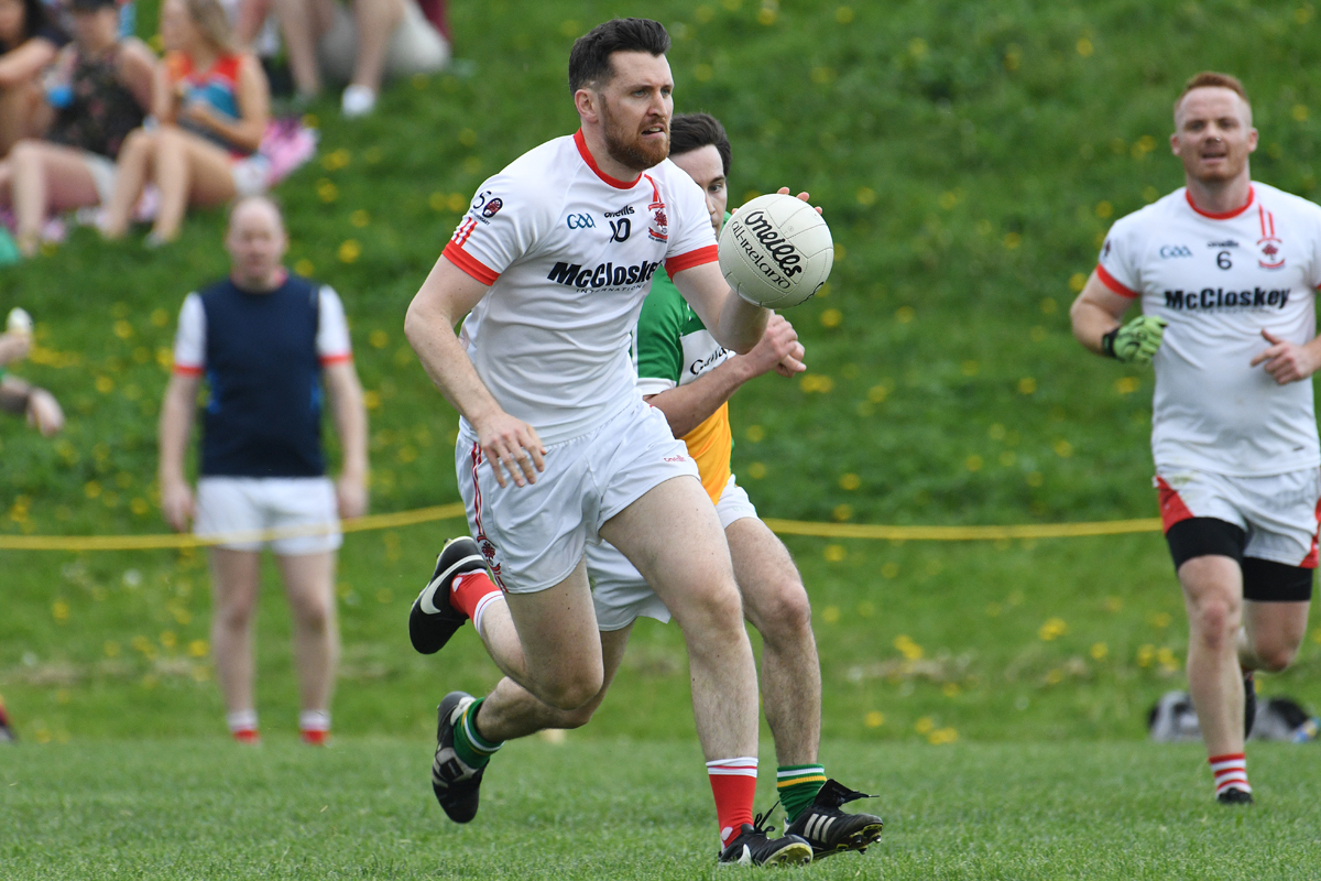 2018-senior-mens-gaels-a-vs-st-pats-may-26-010_41741454724_o.jpg