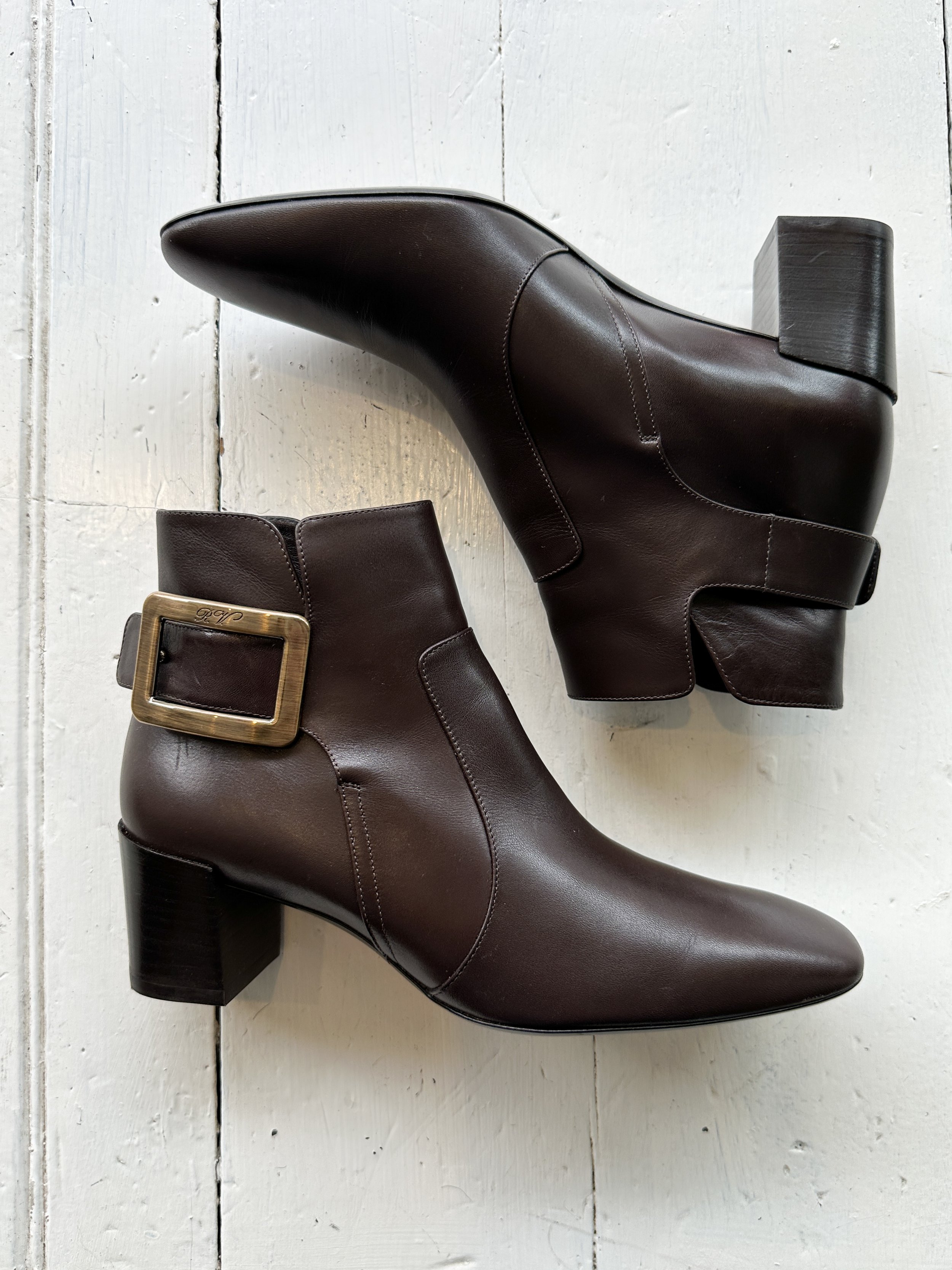 brown boots with gold buckle (2 of 5).jpg