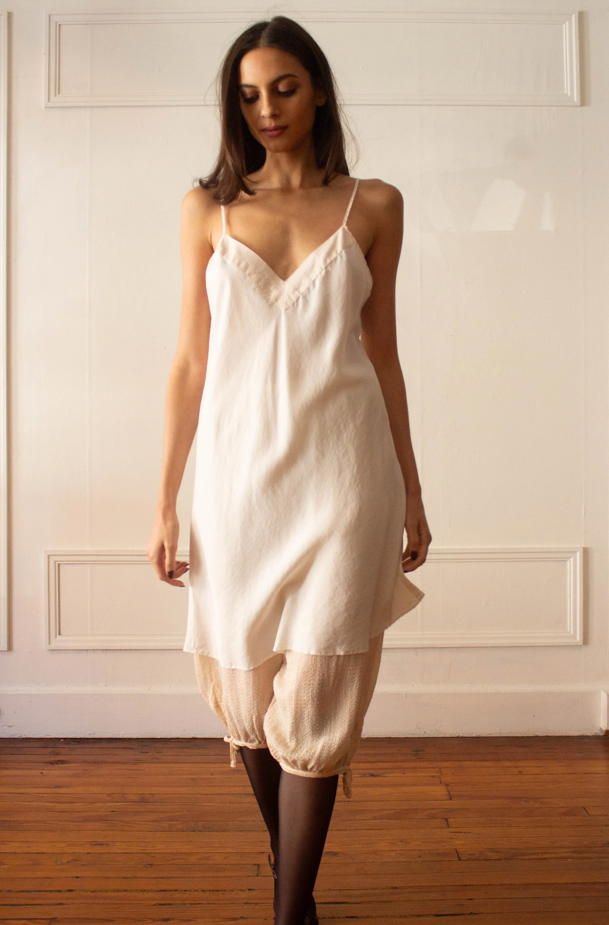 blush silk slip (1 of 1).jpg