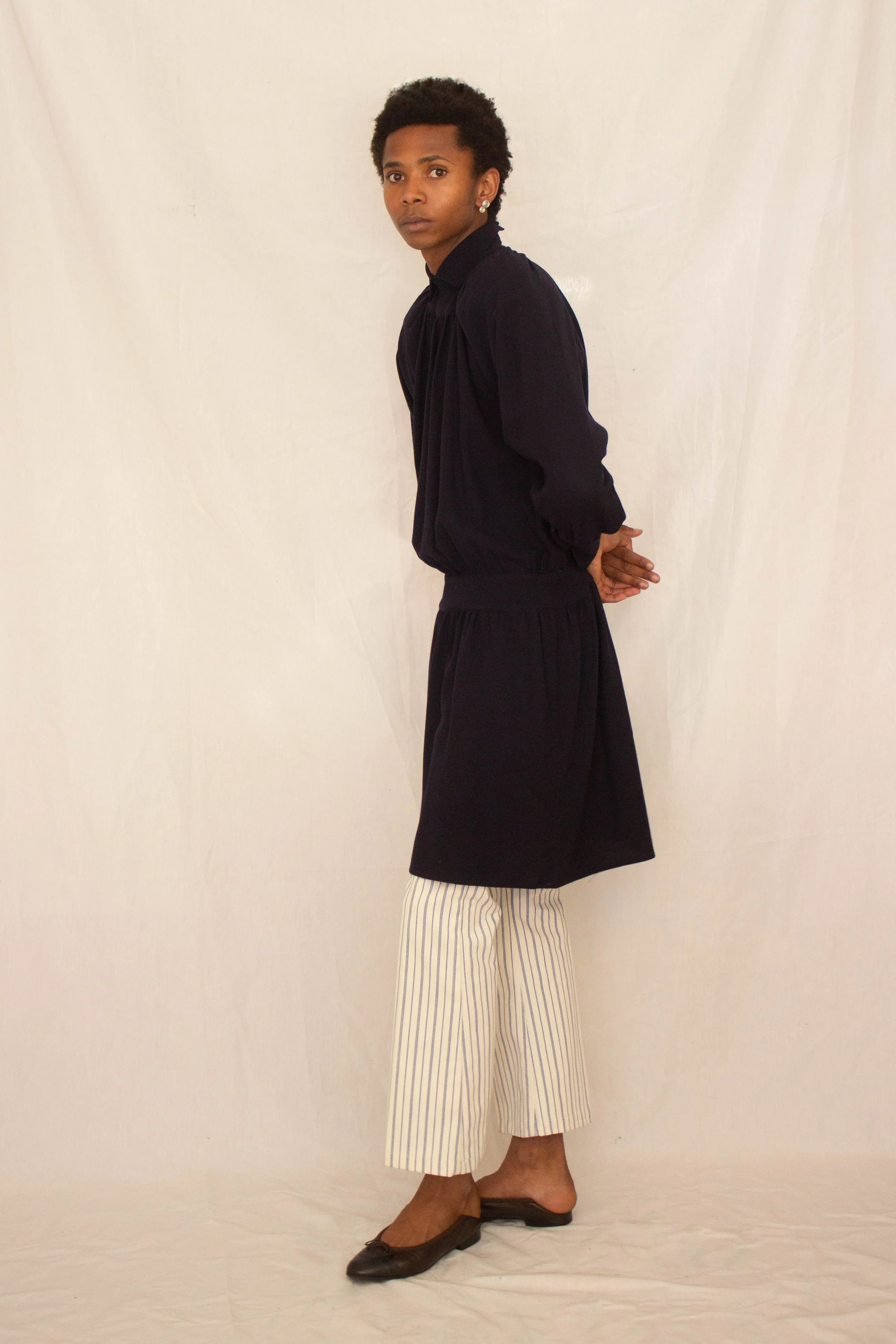perry ellis crepe dress (5 of 5).jpg