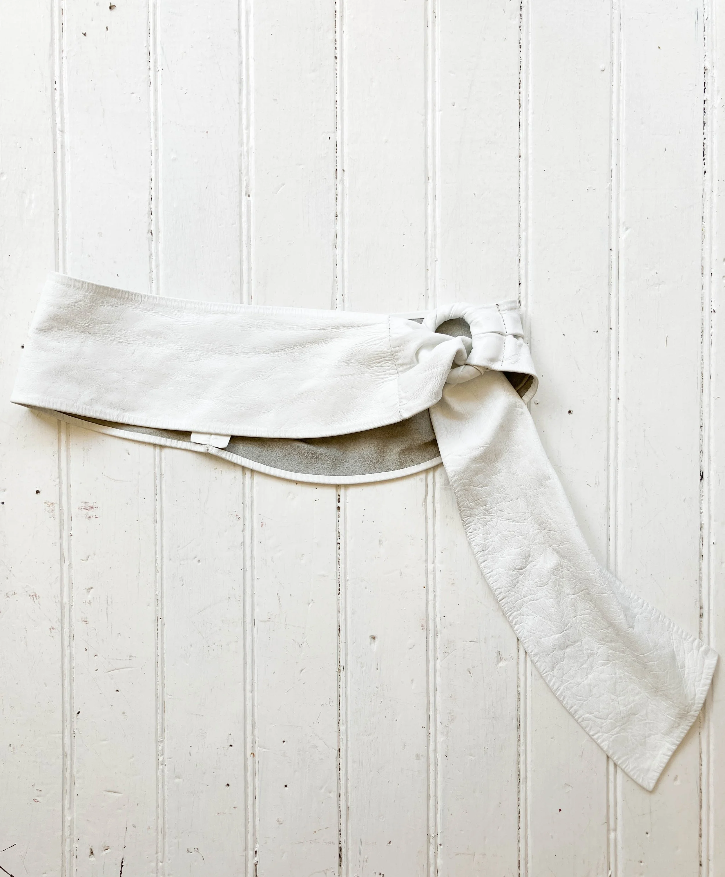white leather (2 of 5).jpg