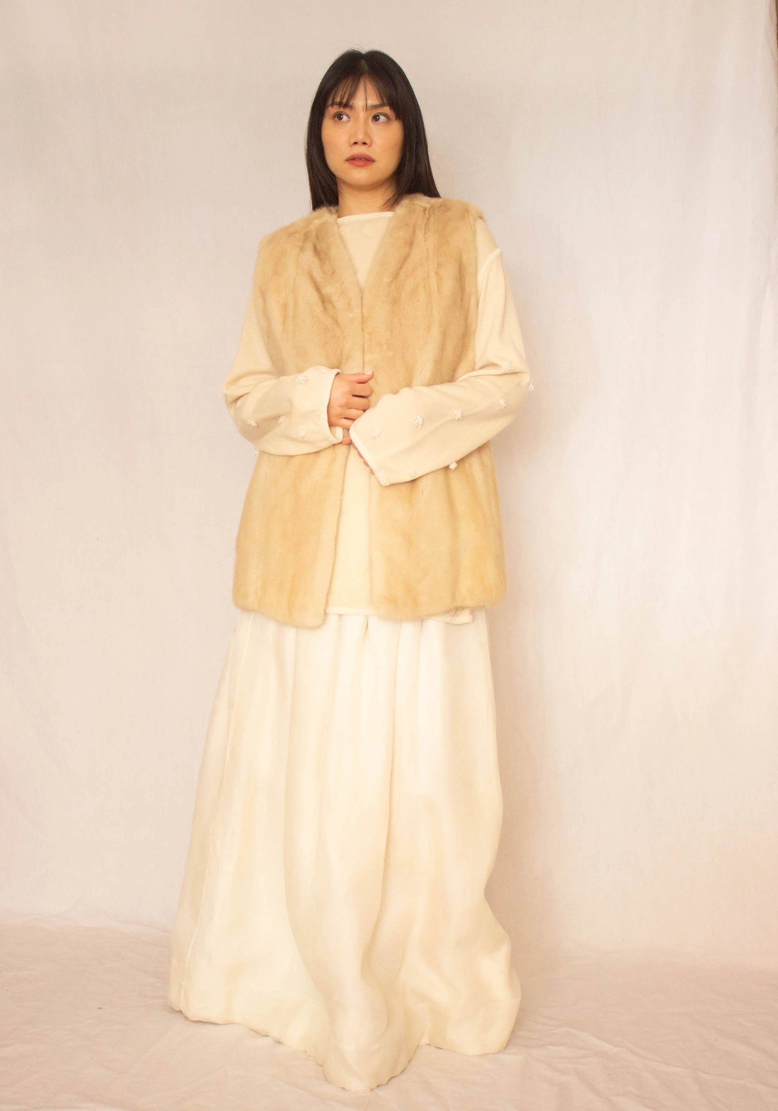 fur vest (1 of 5).jpg