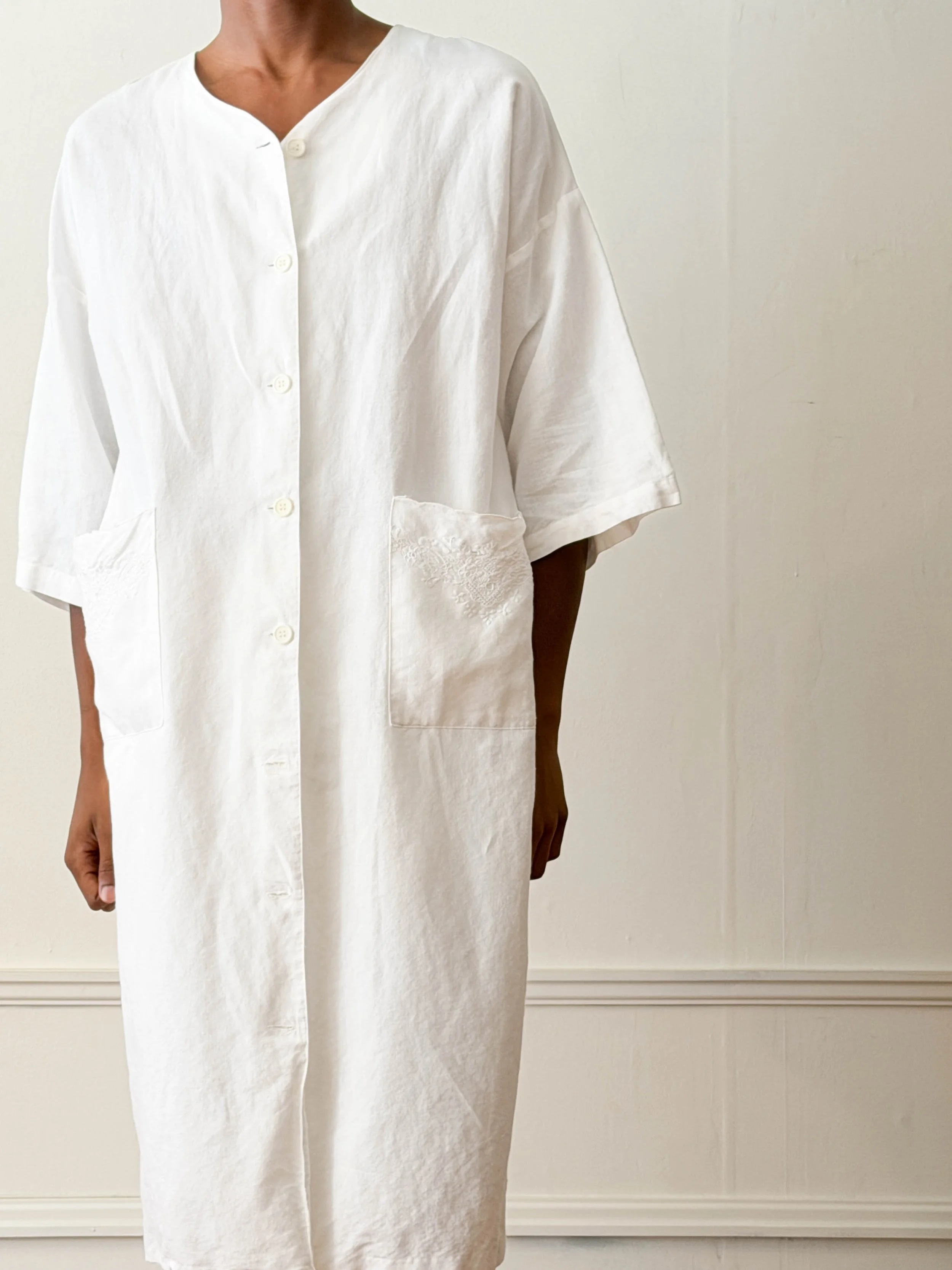 white cotton duster (2 of 4).jpg
