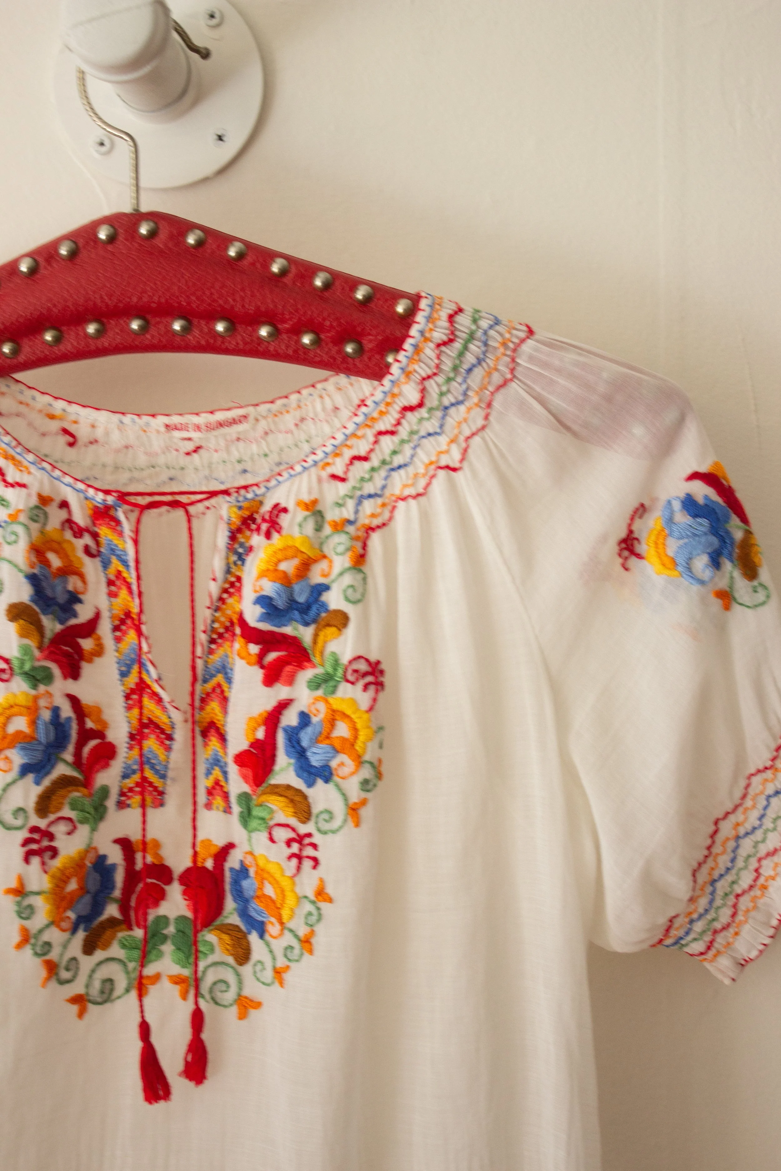 hungarian top (2 of 4).jpg