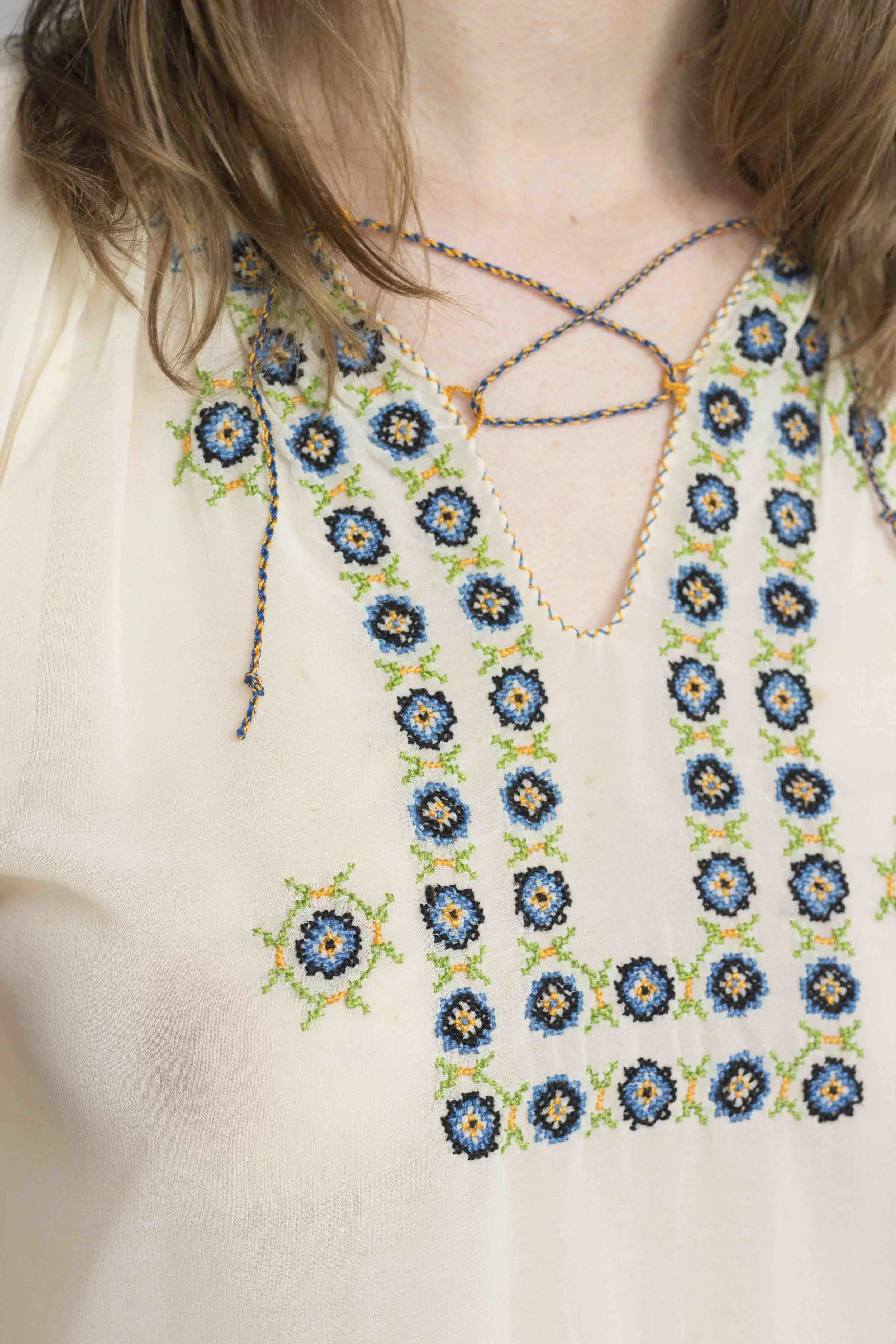 hungarian blouse_5.jpg