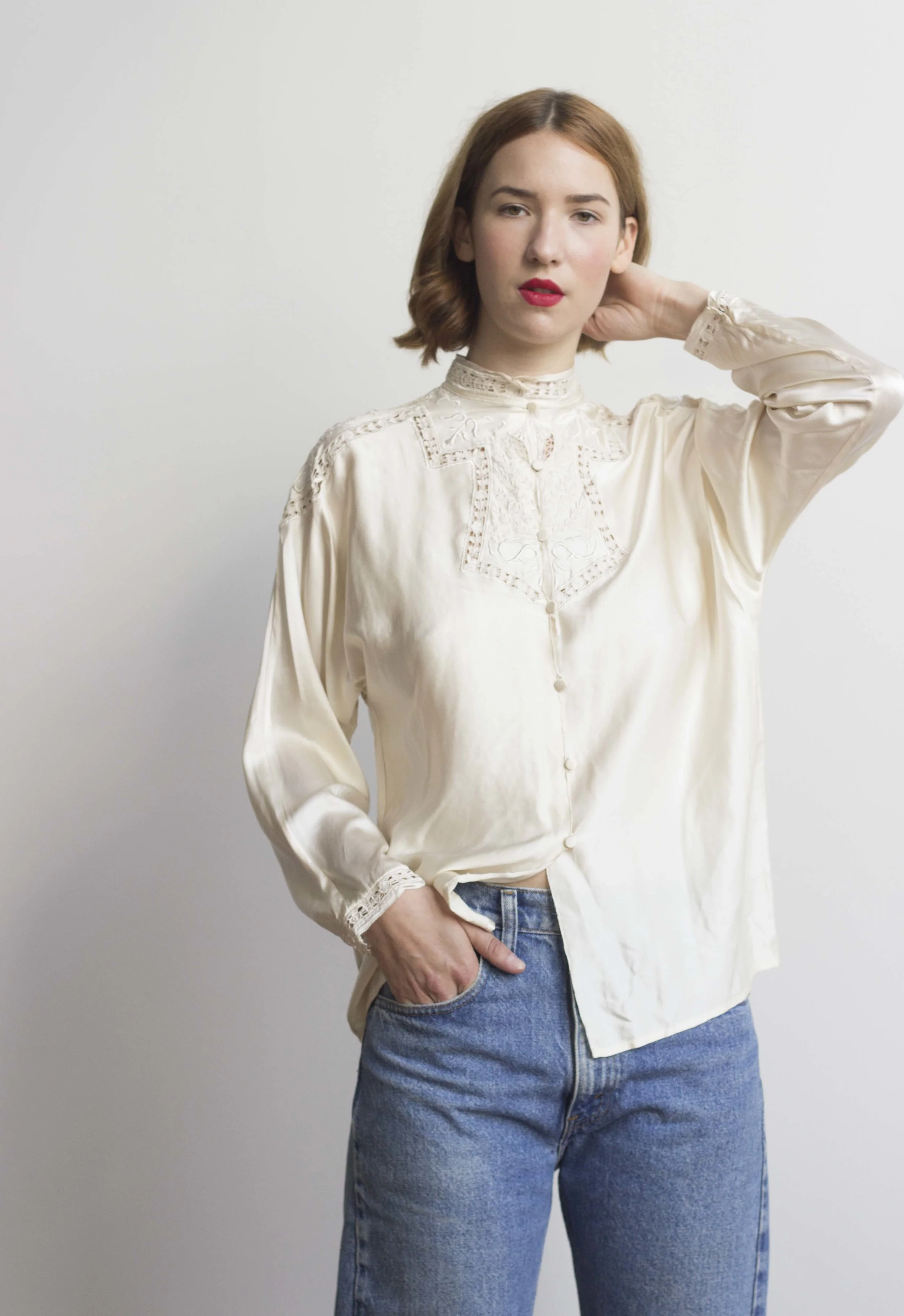 victoriana blouse_1.jpg