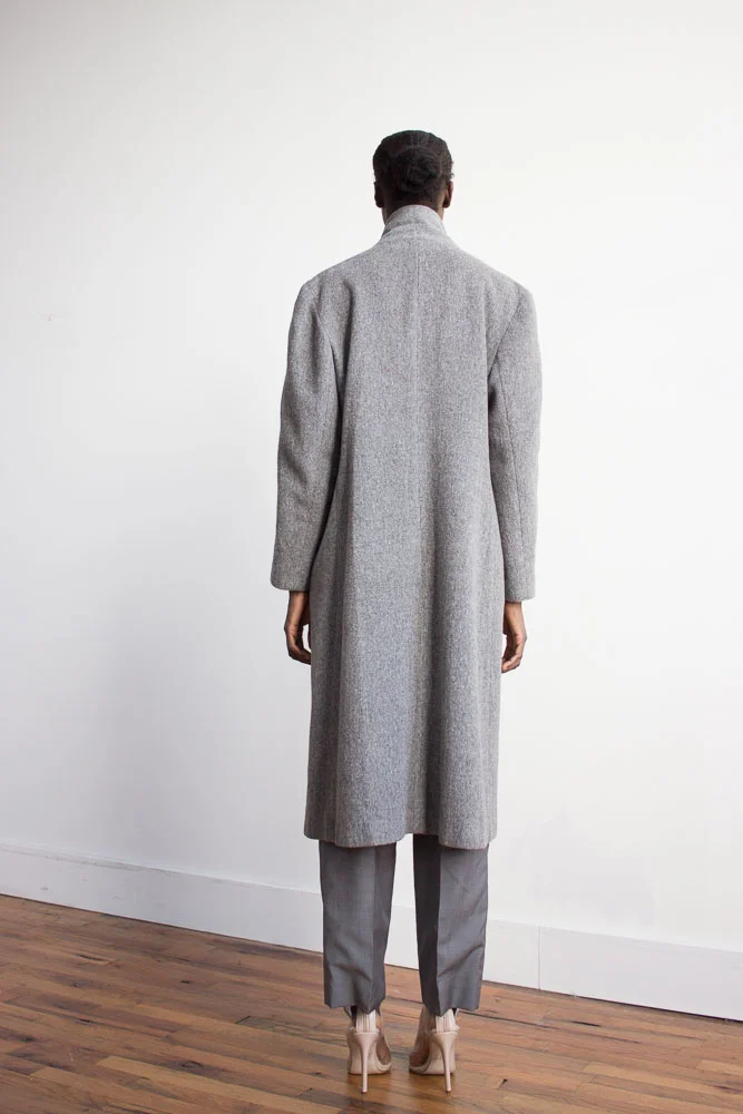 gray wool coat (5 of 7).jpg