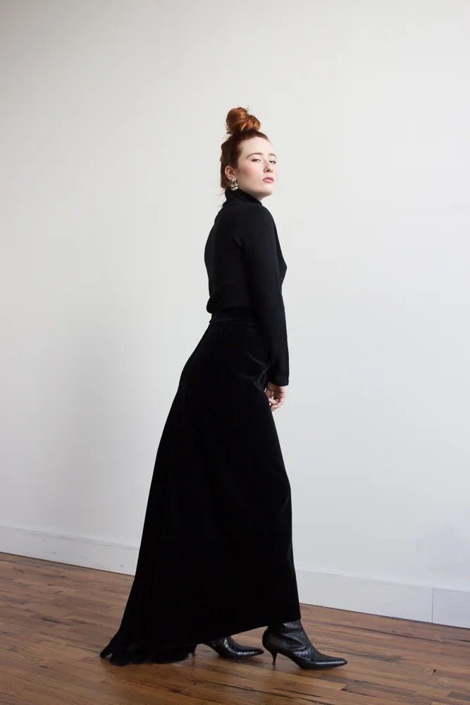 black skirt and turtle (3 of 6).jpg