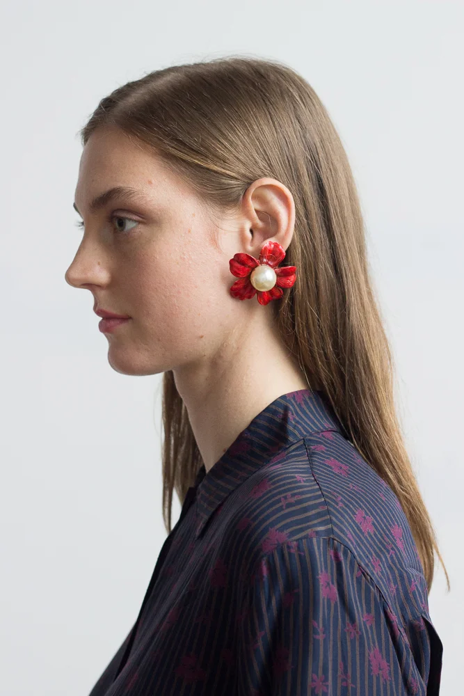 1980s Oversize Daisy and Pearl Earrings