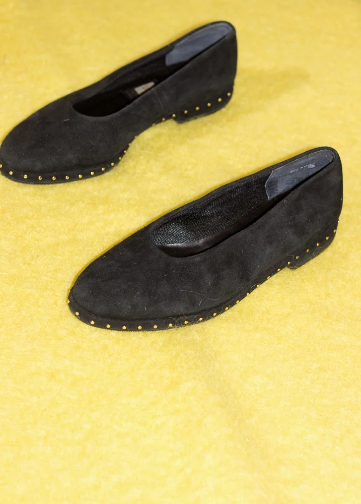 black+suede+flats+%282+of+2%29.jpg