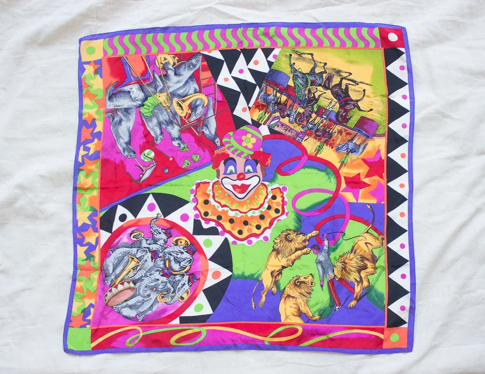 clown scarf (1 of 2).jpg