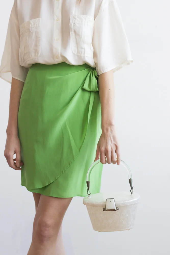 lucite bag rev (1 of 2).jpg