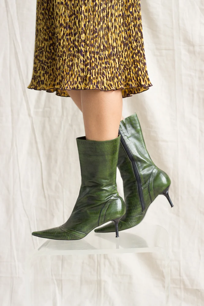 1990s Green Crocodile Pointed Boots