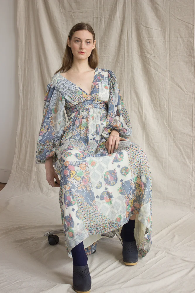 1970s Floral Lady Print Maxi Dress