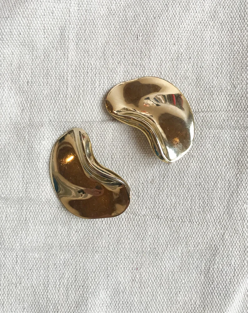 blob earrings (1 of 1).jpg