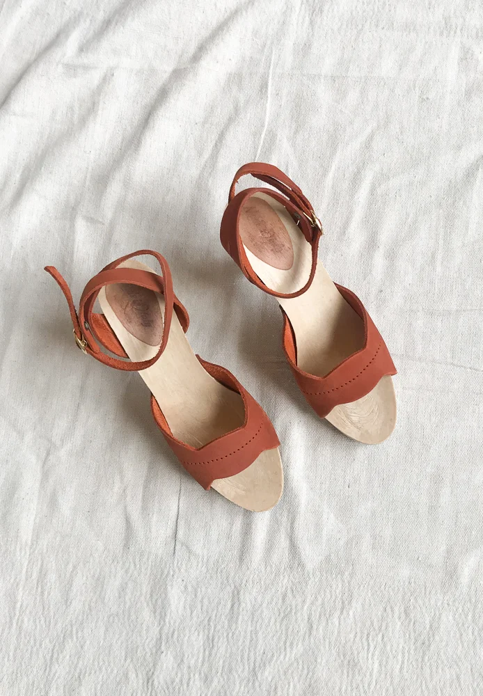 clogs (4 of 4).jpg