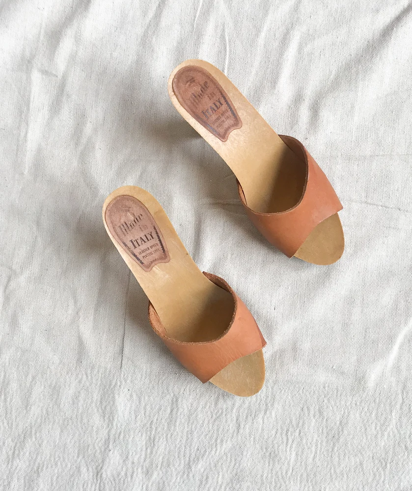 clogs (2 of 4).jpg