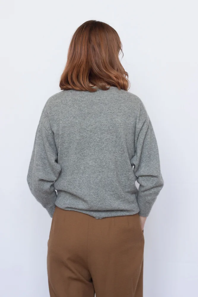 1970s Gray Scottish Cashmere Sweater