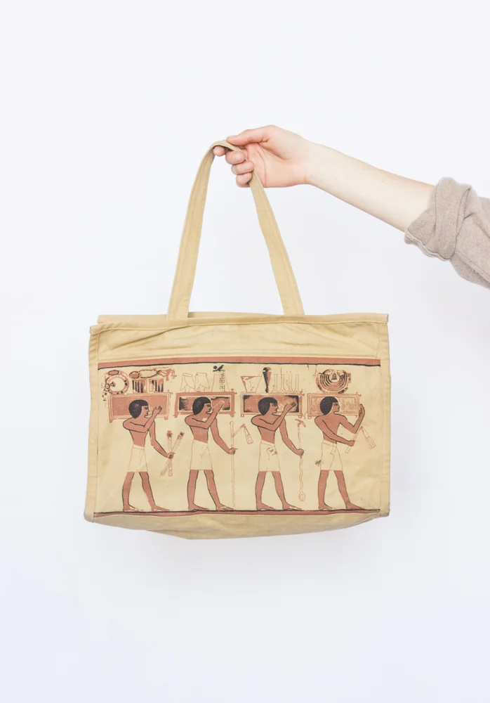 met tote (3 of 3).jpg