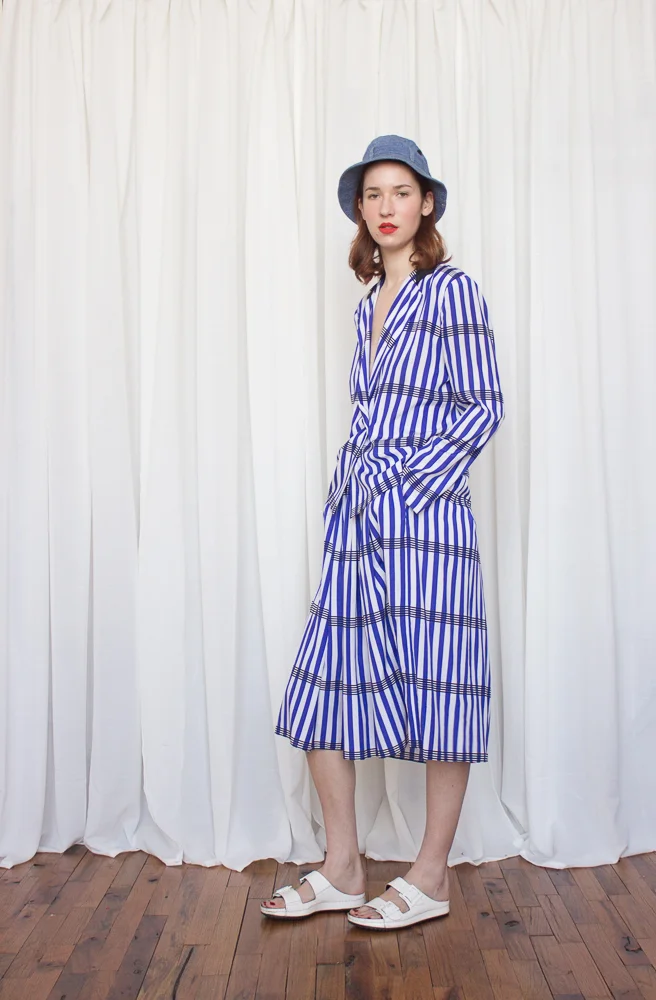 blue and white set (3 of 6).jpg