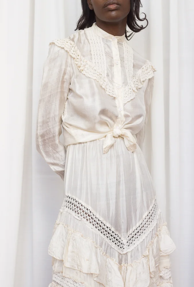 creme silk (5 of 8).jpg