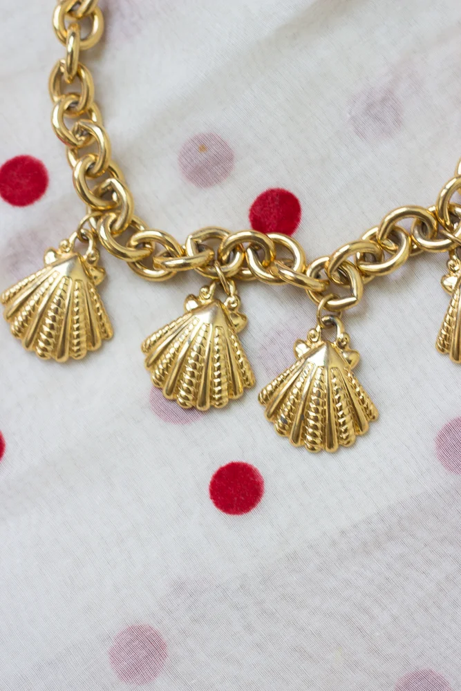 seashell chain (2 of 2).jpg