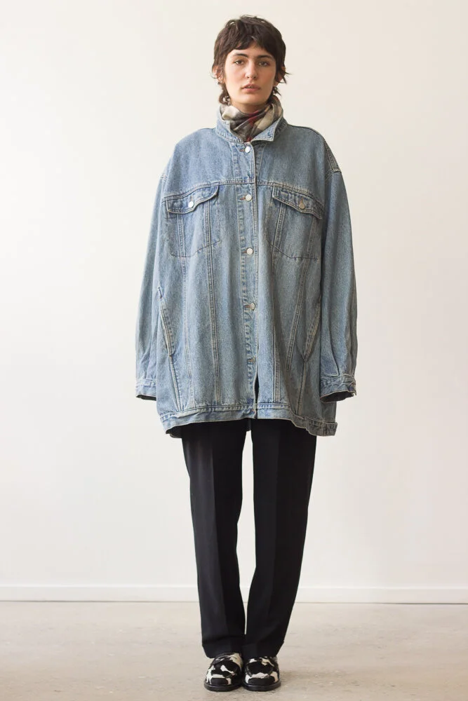 giant denim jacket (1 of 4).jpg