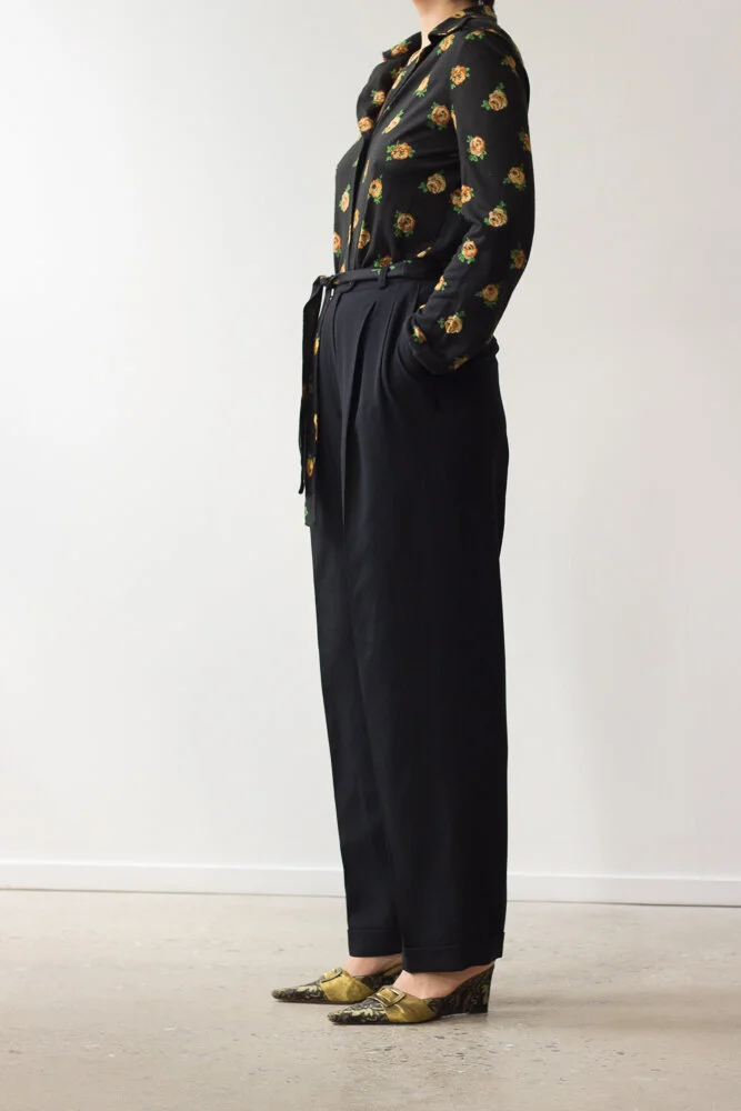 black floral and pants (6 of 8).jpg