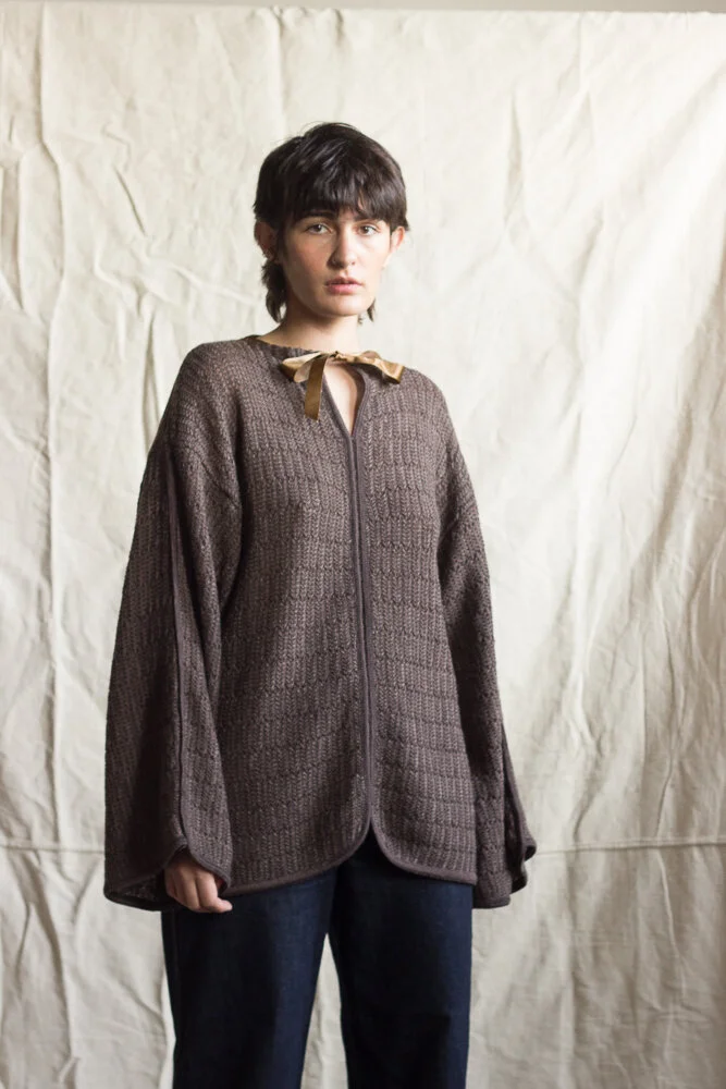 bow sweater (1 of 8).jpg
