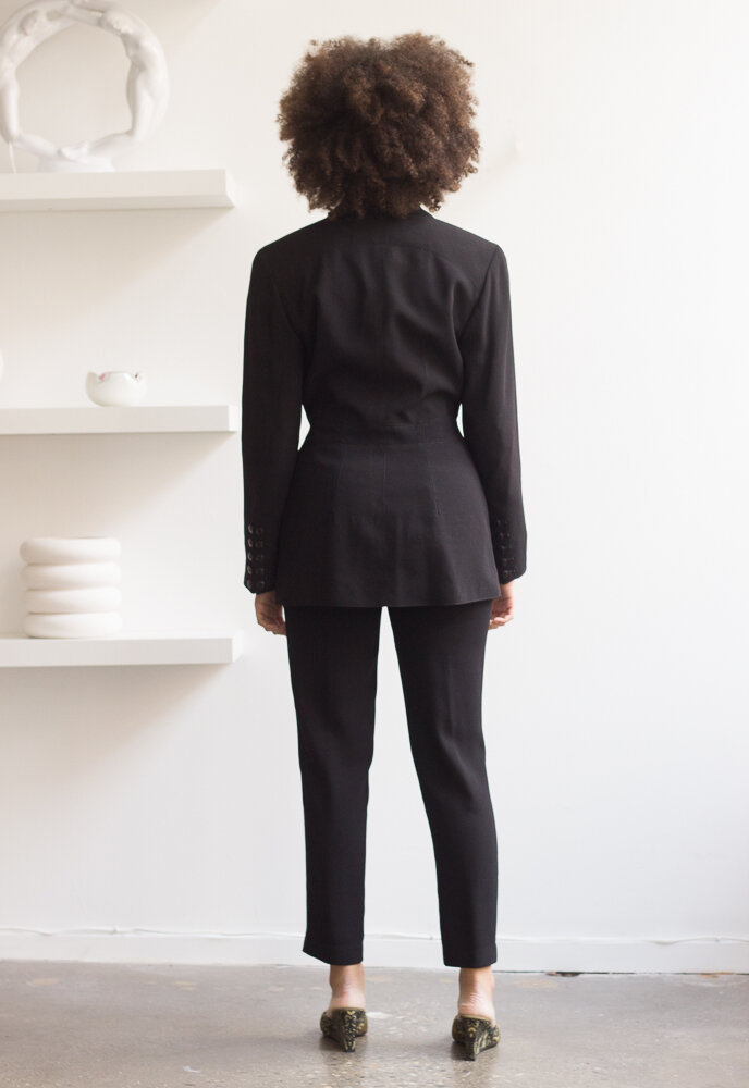 crepe suit (4 of 4).jpg