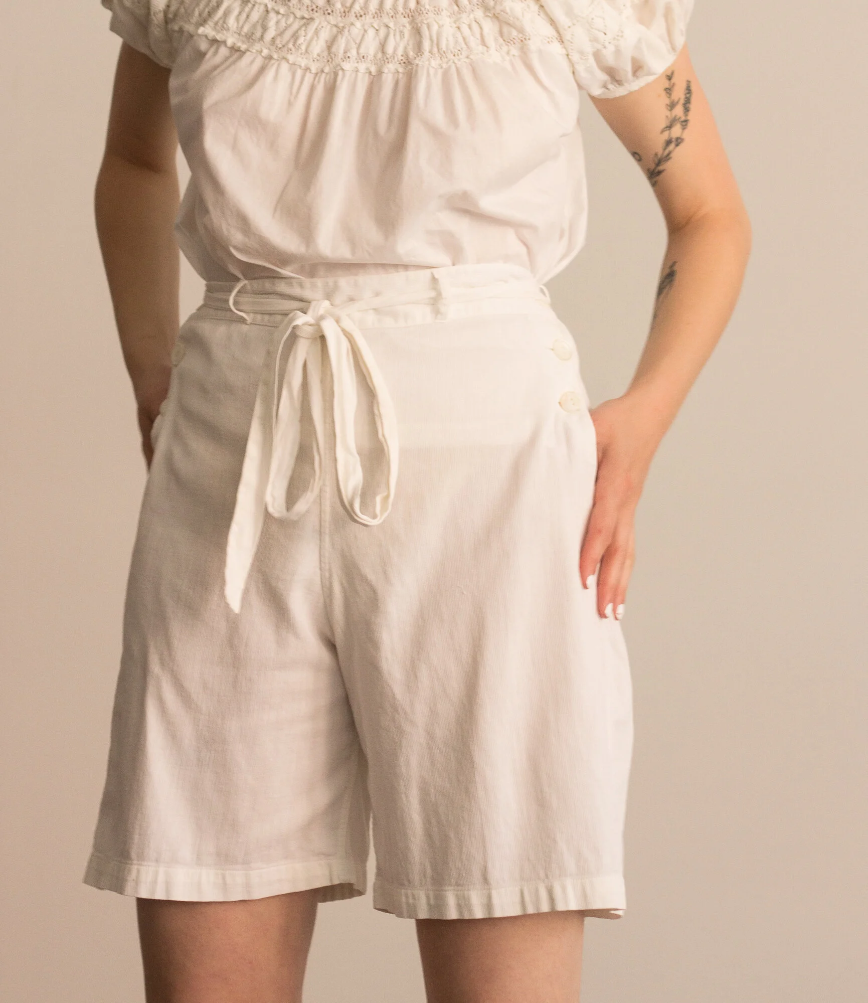 white peasant top (2 of 6).jpg